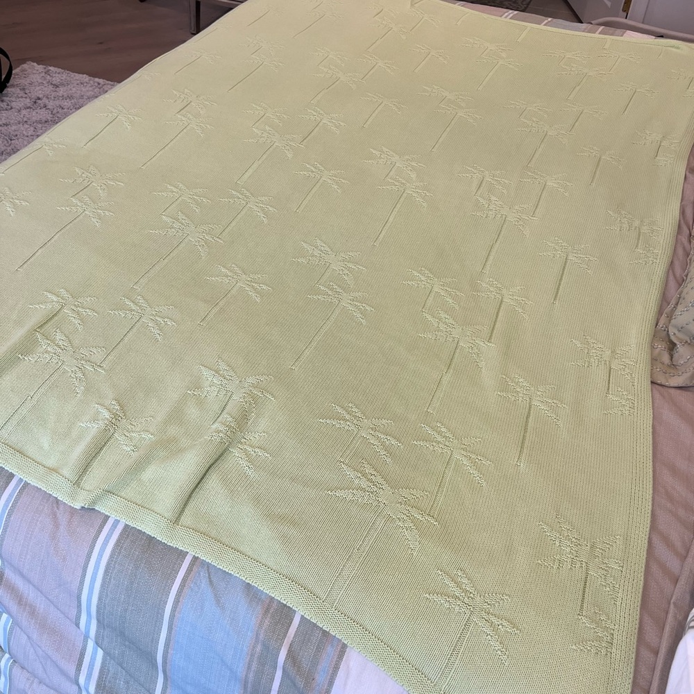 Lilly Pulitzer Palm Tree Knit Blanket Key Lime Green Color